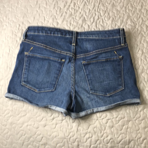 High Rise Stretch Shorts - Picture 2 of 2